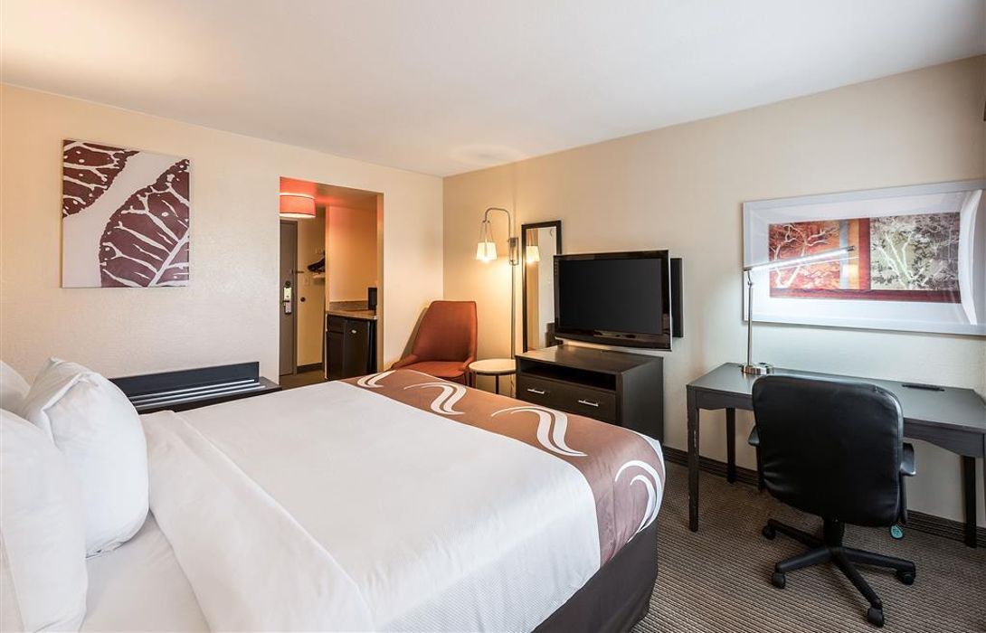 Quality Inn And Suites Reno Hotel De