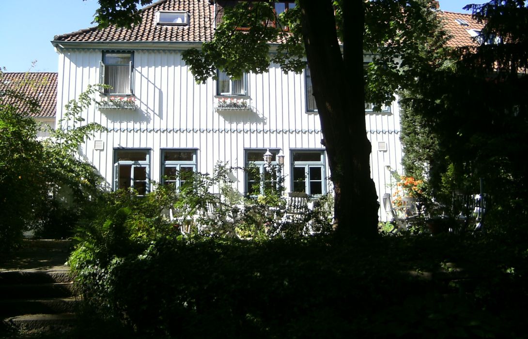 Hotel Leisewitz Garten Celle Great Prices At Hotel Info