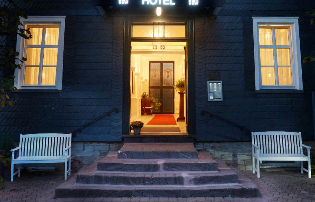 hotel snorrenburg in burbach hotel de
