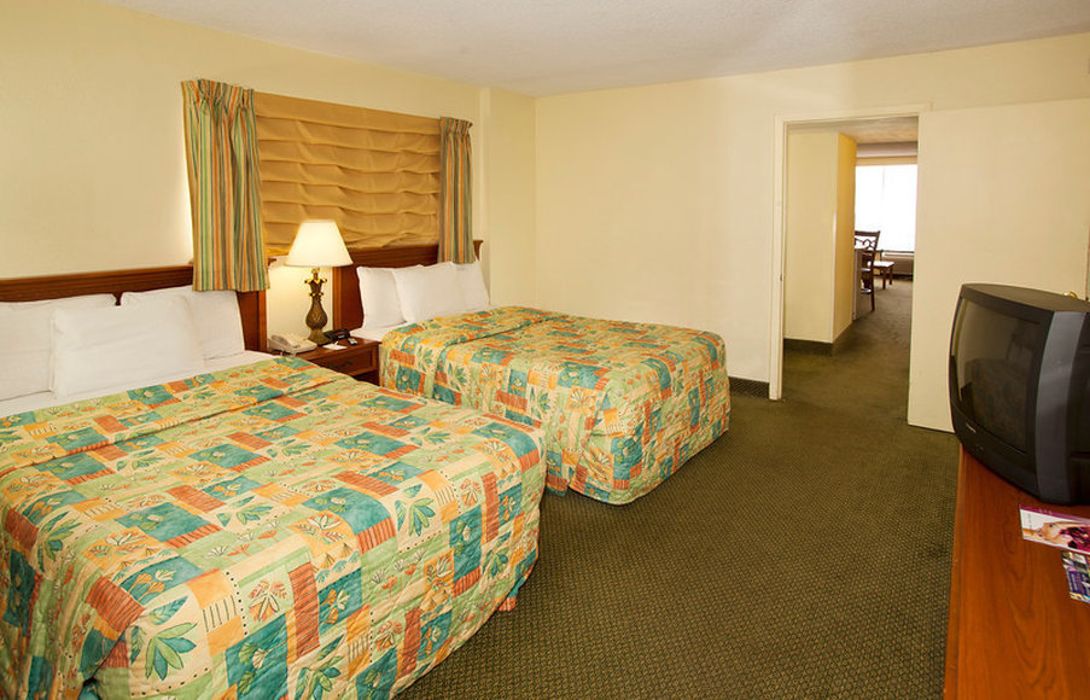 Hotel La Playa Resort And Suites In Daytona Beach