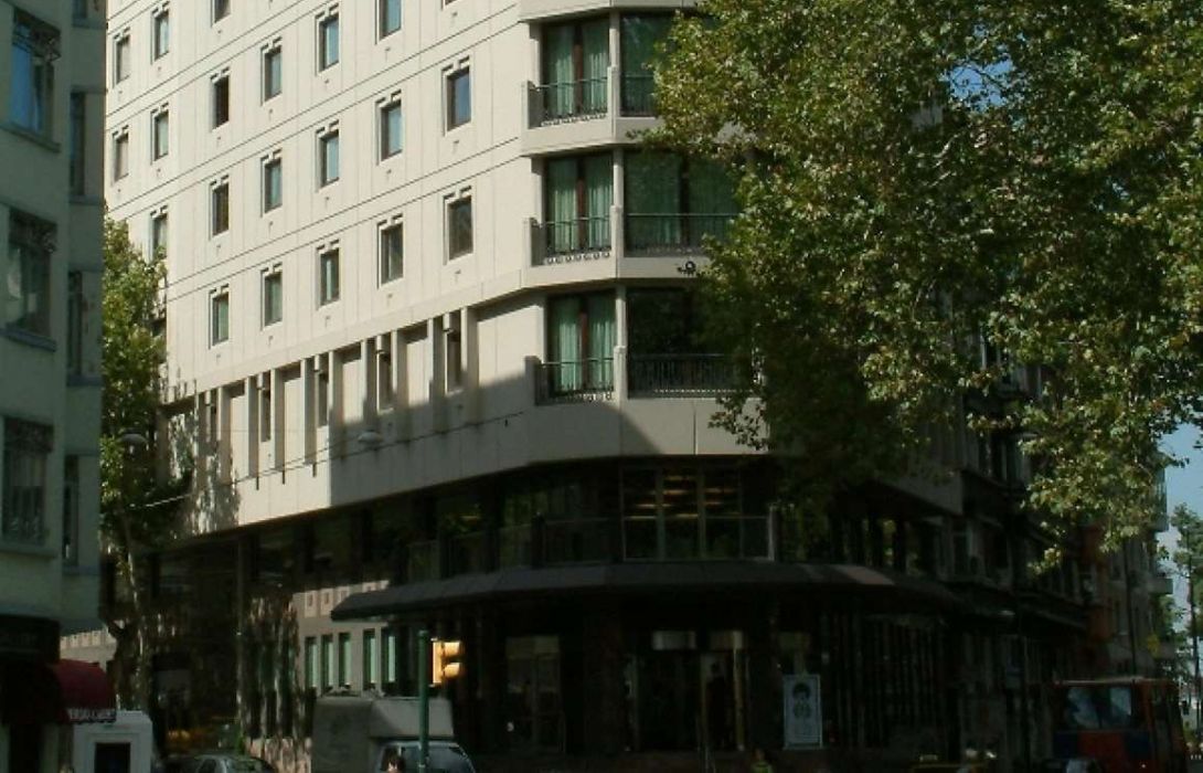 Point Hotel Taksim Istanbul Hotel Info