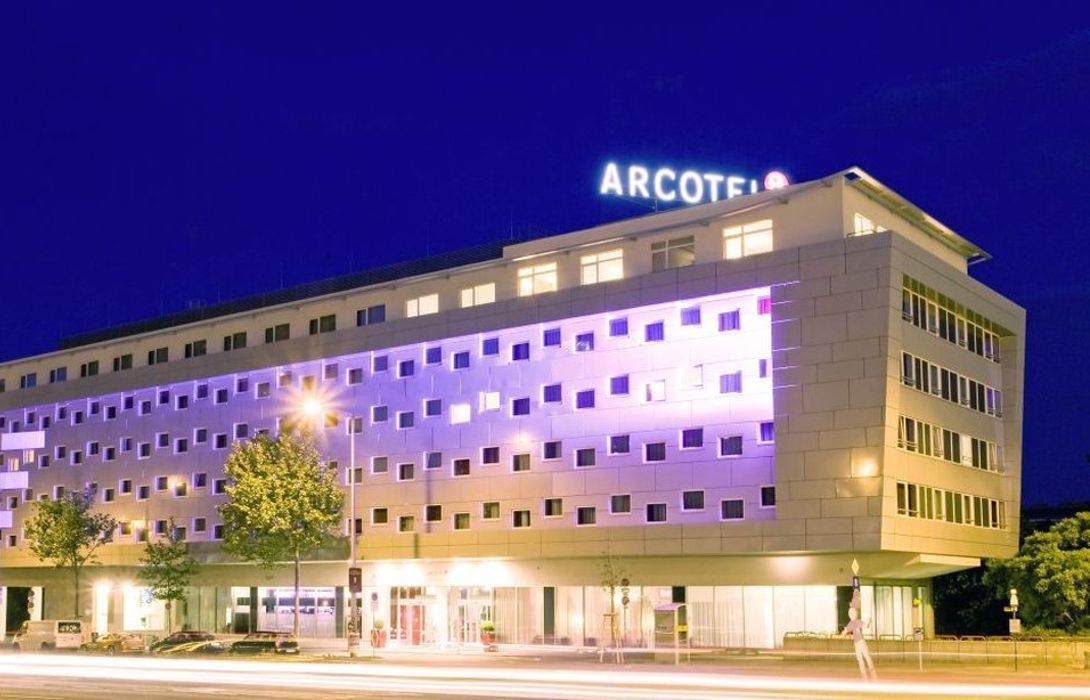 Hotel Arcotel Kaiserwasser In Wien Hotel De