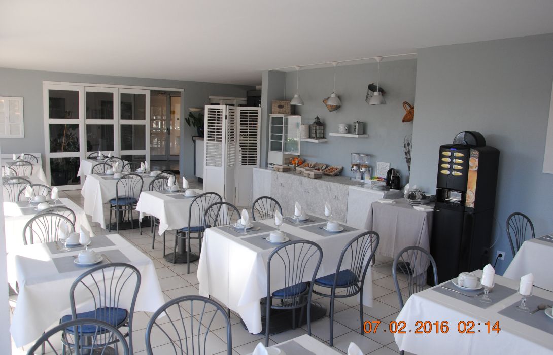 Hotel Albizzia Valras Plage Great Prices At Hotel Info