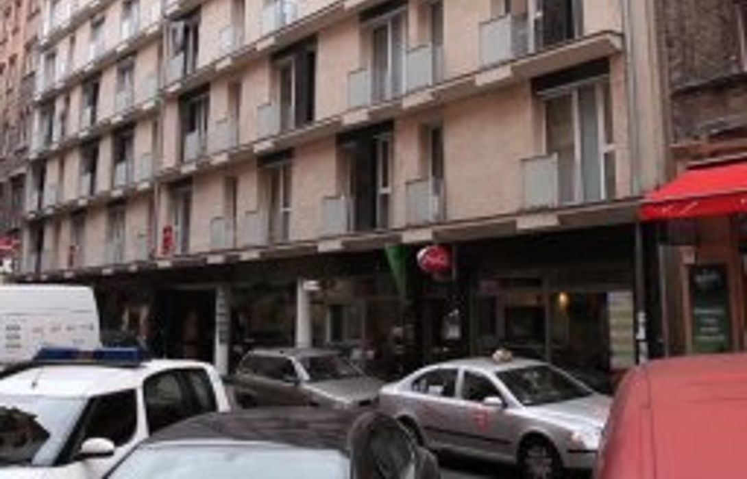 Hotel Agape Apartments In Budapest Hotel De