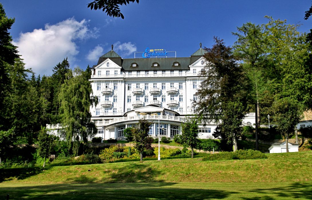 Hotel Esplanade Spa and Golf Resort in Marienbad – HOTEL DE