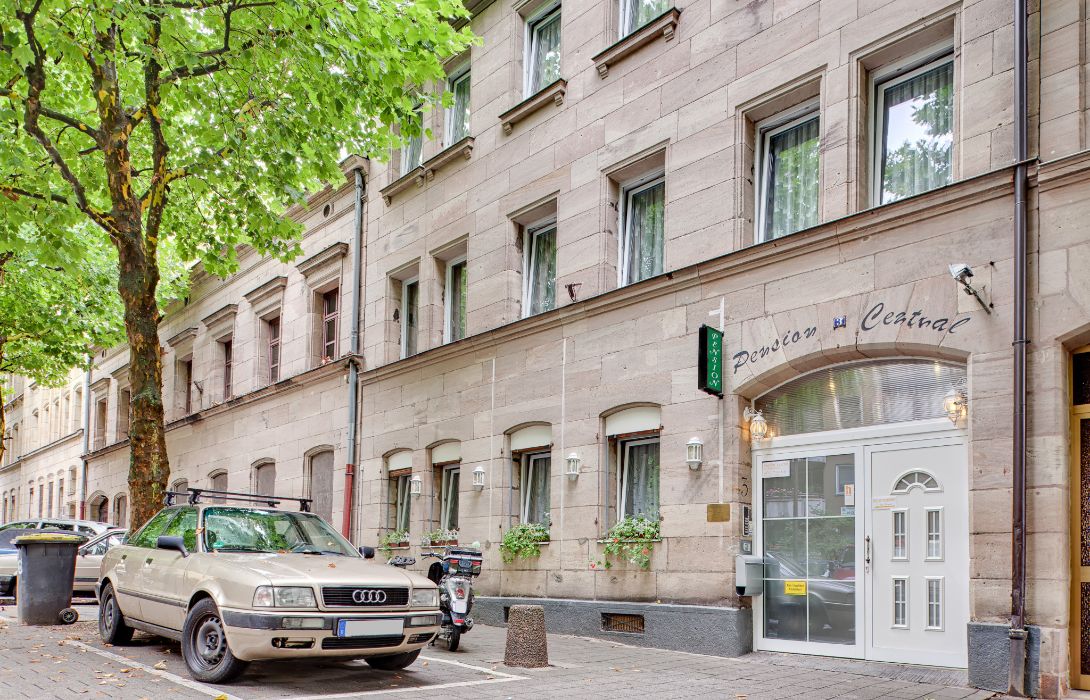 Central Pension Furth Great Prices At Hotel Info