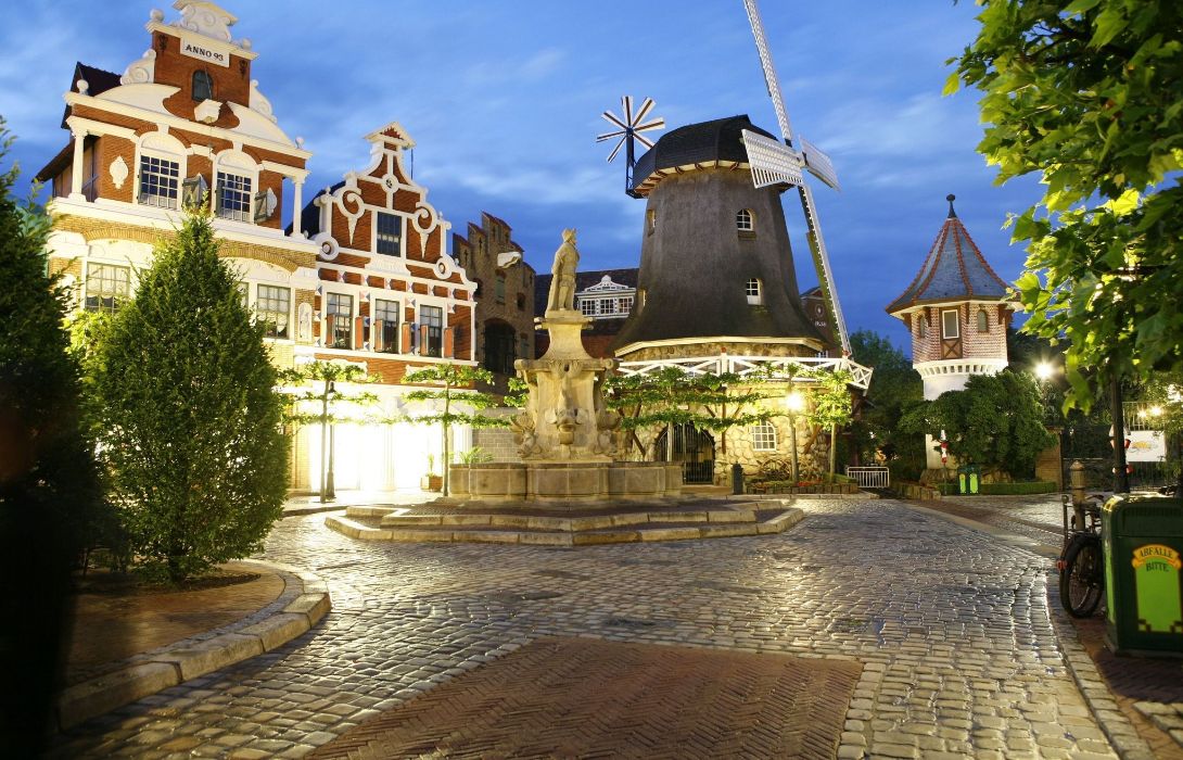 Heide Park Abenteuerhotel Soltau Great Prices At Hotel