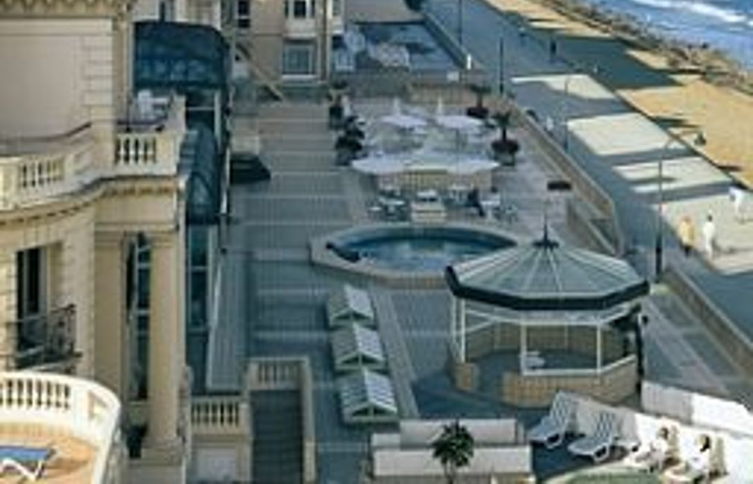 Grand Hotel Des Thermes Saint Malo Grande Plage Du Sillon
