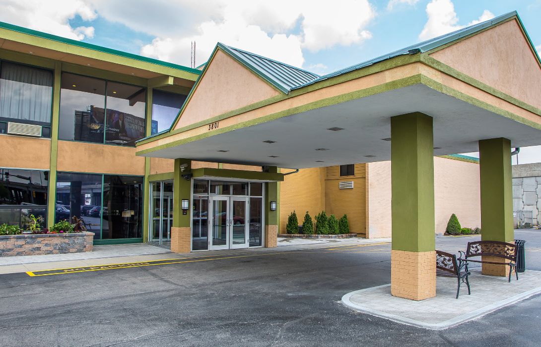 Quality Inn Ohare Airport In Schiller Park Great Prices At Hotel