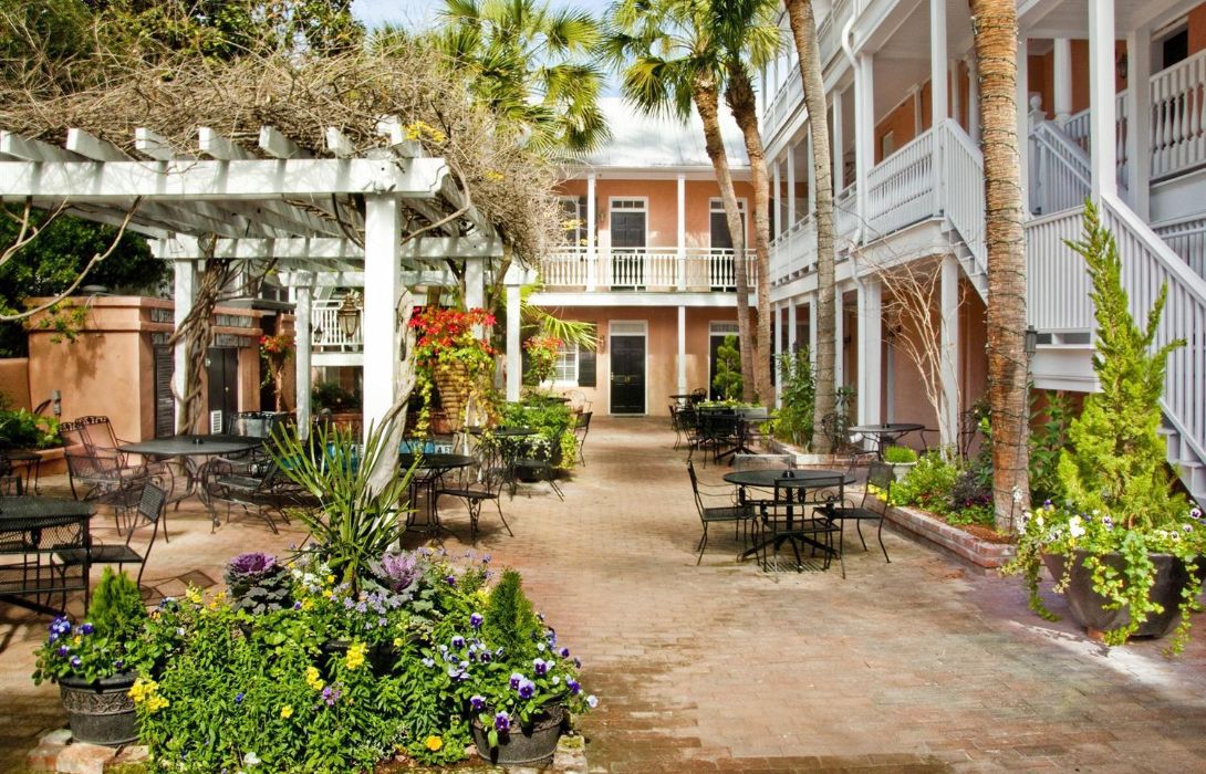 Elliott House Inn In Charleston Hotel De