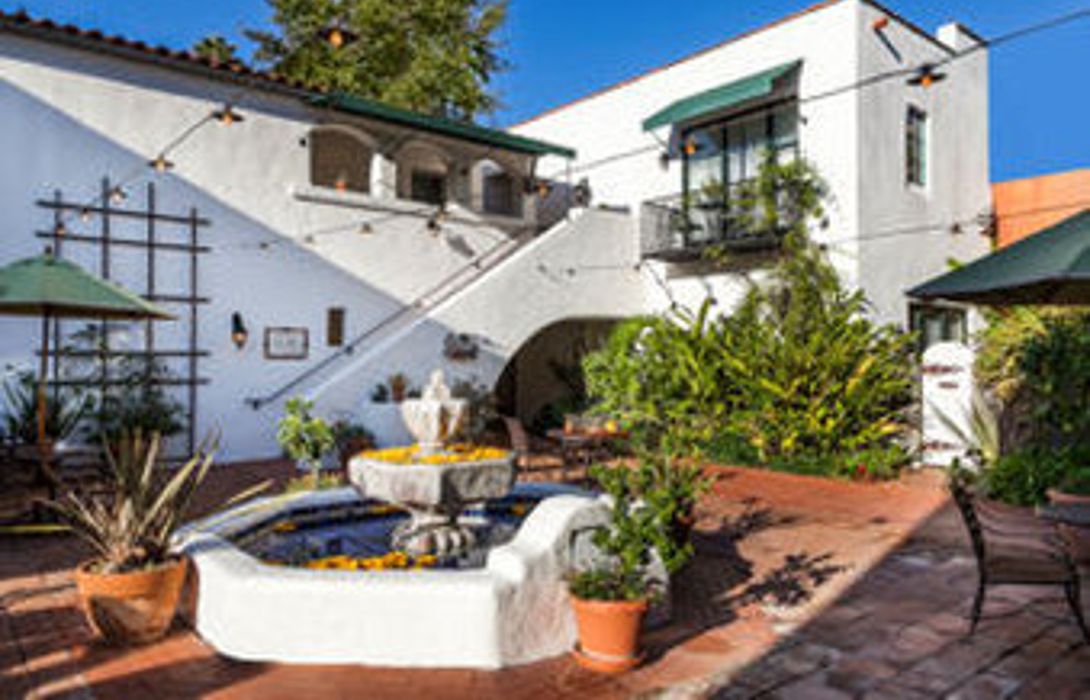 Spanish Garden Inn In Santa Barbara Hotel De