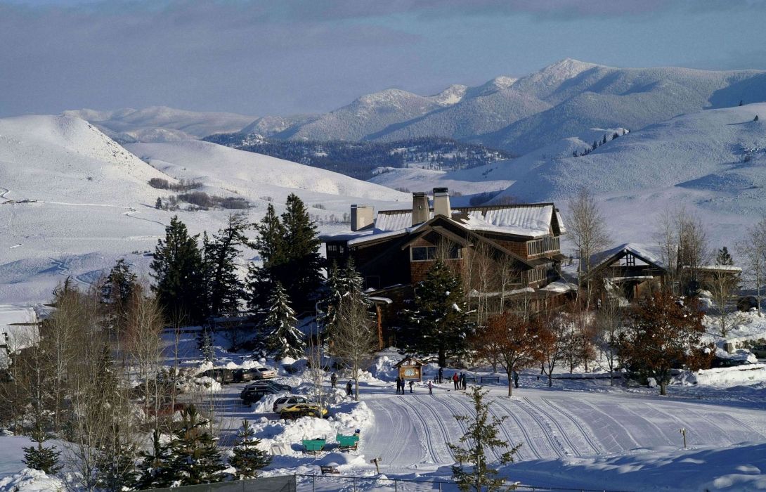 Hotel Sun Mountain Lodge In Winthrop Great Prices At Hotel Info