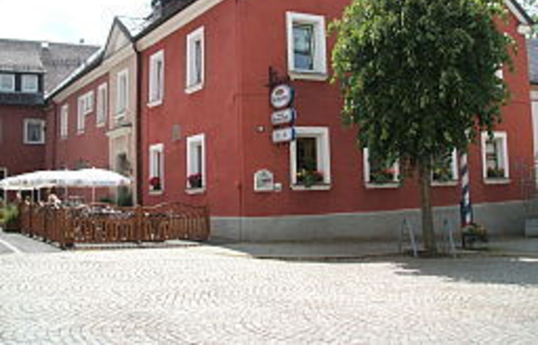 Rotes Ross Gasthof Pension In Zell Im Fichtelgebirge Hotel De