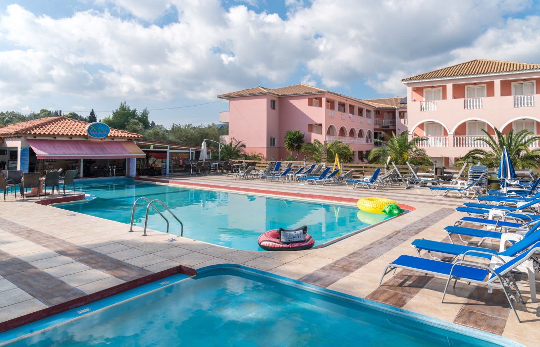 Savvas demar hotel zante clearance