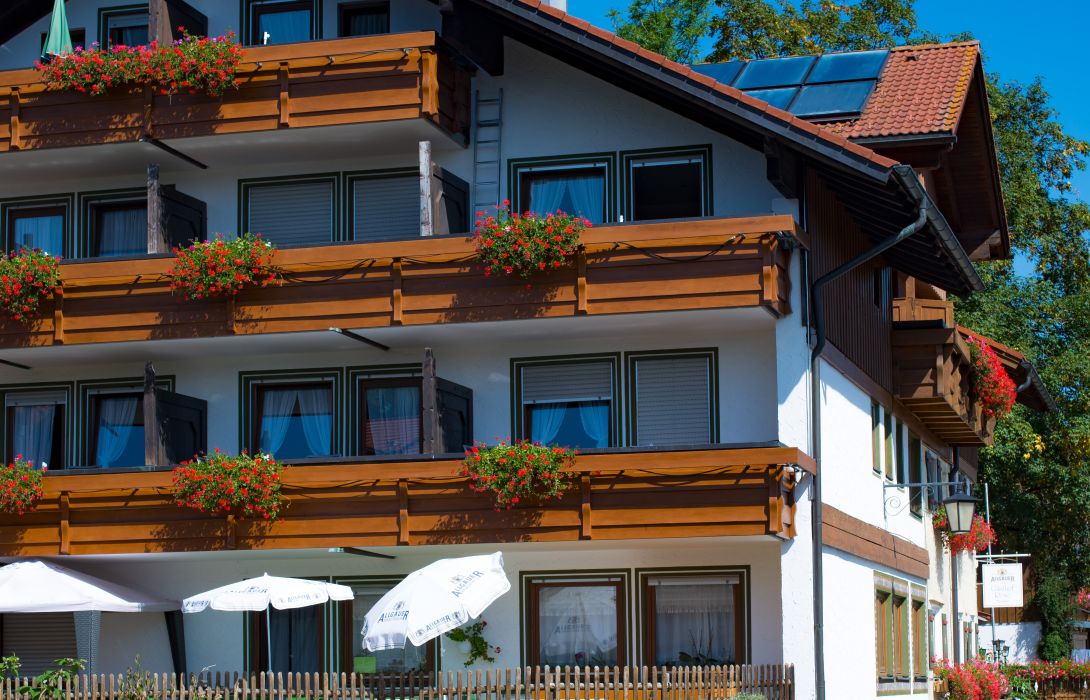 Hotel Rose Gasthof - Oy-Mittelberg - Oy – Great prices at HOTEL INFO