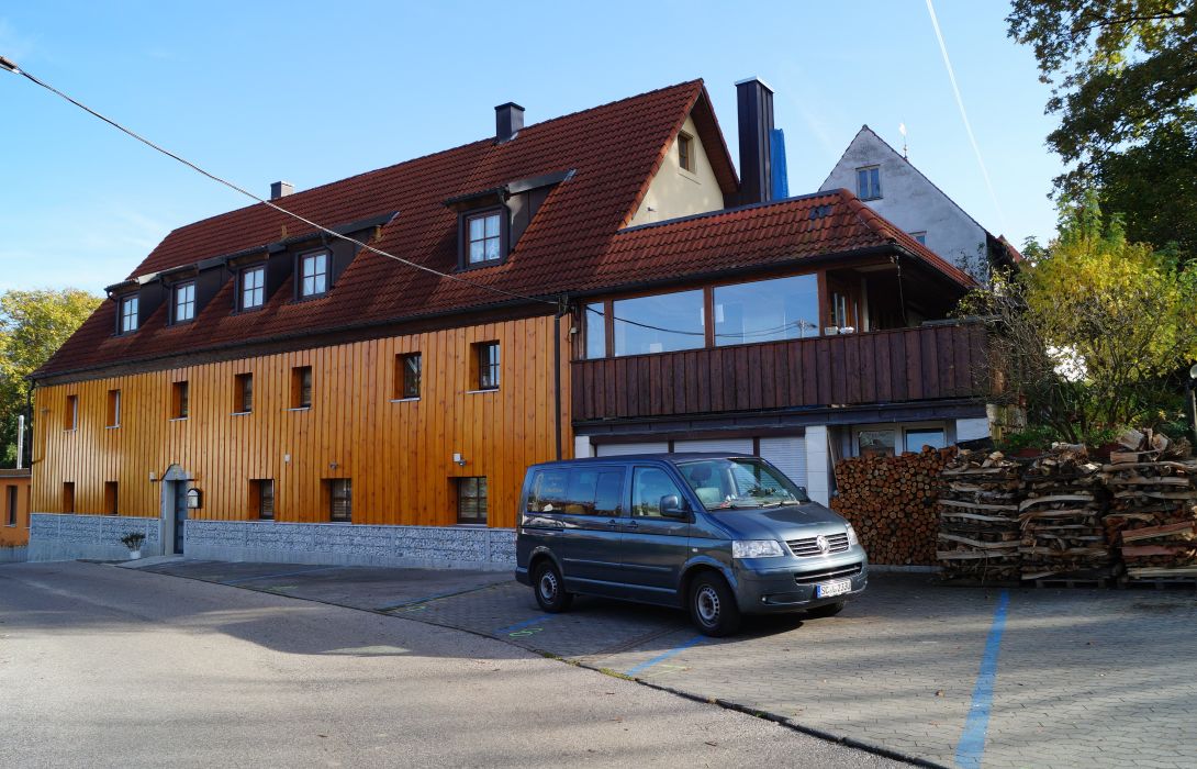 Hotel Gelber Lowe In Schwabach Dietersdorf Great Prices At Hotel Info