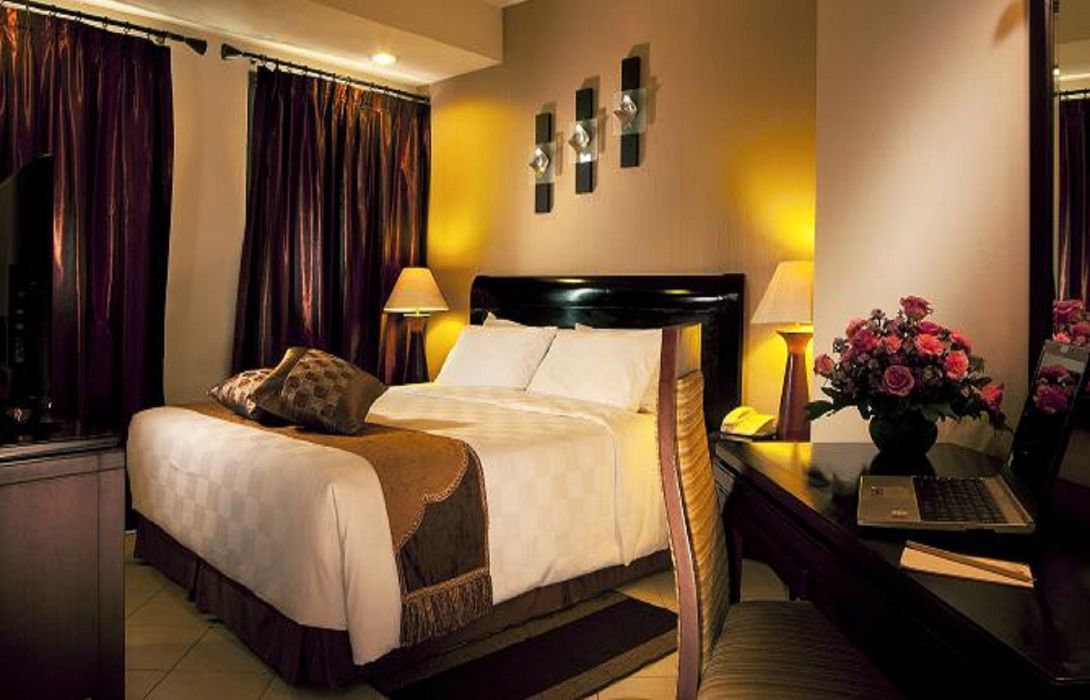 Hotel Grand Tropic Suite Jakarta Great Prices At Hotel Info