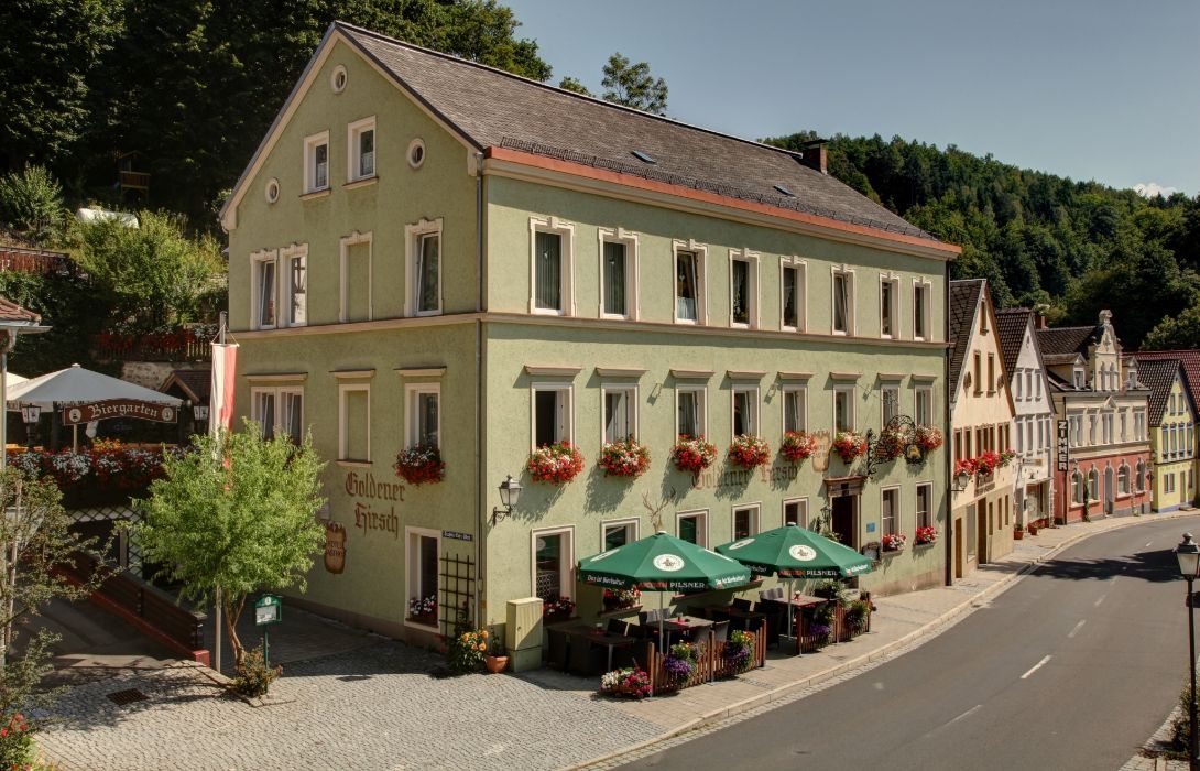 Hotel Goldener Hirsch - Bad Berneck im Fichtelgebirge – Great prices at  HOTEL INFO