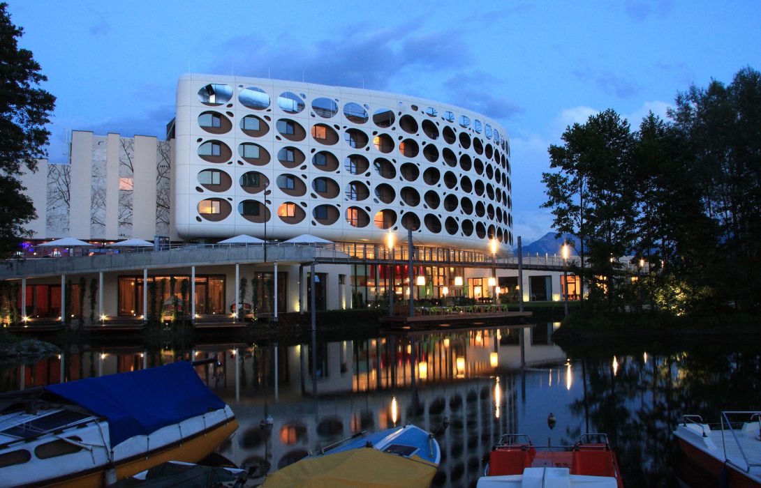 Hotel Seepark Worthersee Resort Klagenfurt Great Prices At
