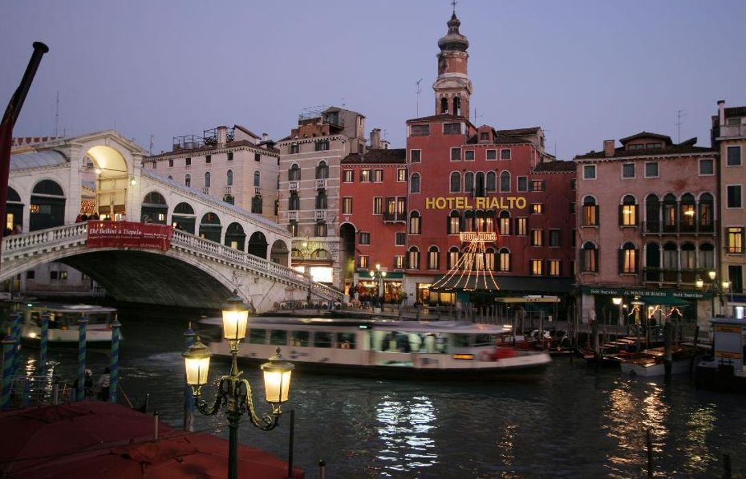 Hotel Rialto - Venezia – HOTEL INFO