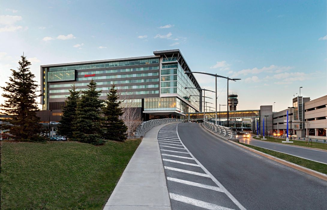 Hotel Marriott Terminal Aeroport De Montreal Dorval Hotel Info