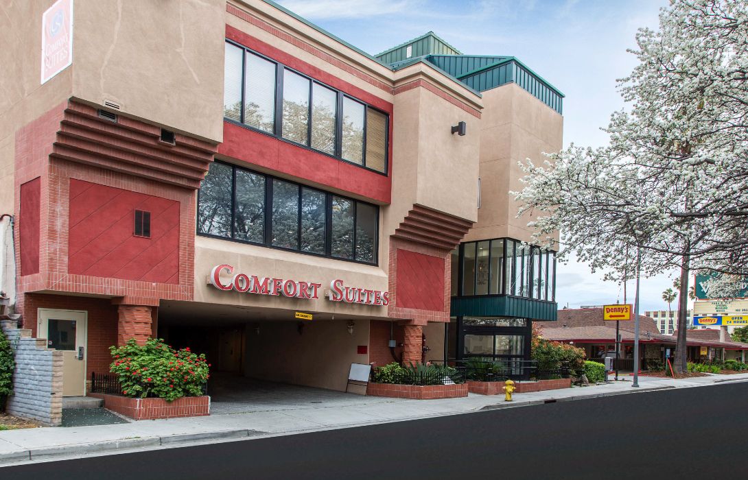 Hotel Comfort Suites San Jose Airport Great Prices At Hotel Info