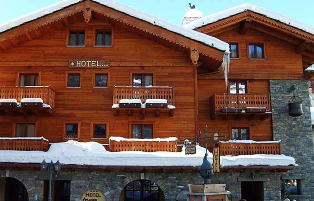 Hotel Maison Saint Jean - Courmayeur – Great prices at HOTEL INFO