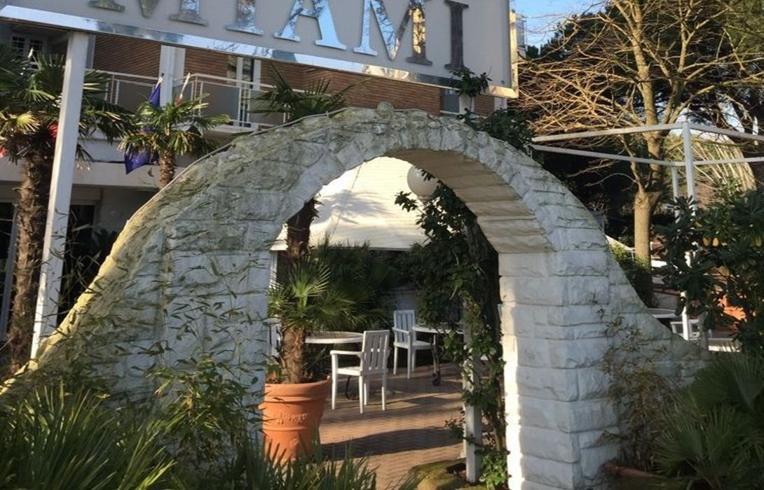 Hotel Miami Lido Di Savio Ravenna Great Prices At Hotel Info