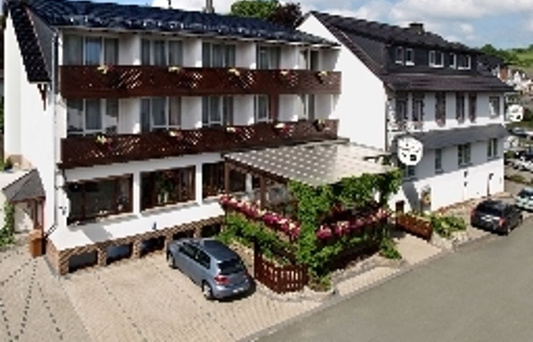 Hotel Haus Wiesengrund In Hallenberg Hotel De