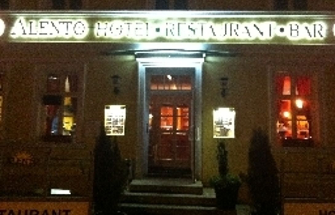 Hotel Alento Deutsches Haus Magdeburg Great Prices At Hotel Info