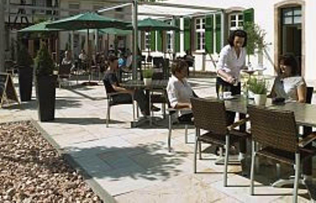 Bergzaberner Hof Schlosshotel Bad Bergzabern Great Prices At