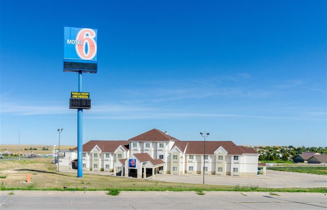 chadron nebraska hotels motels