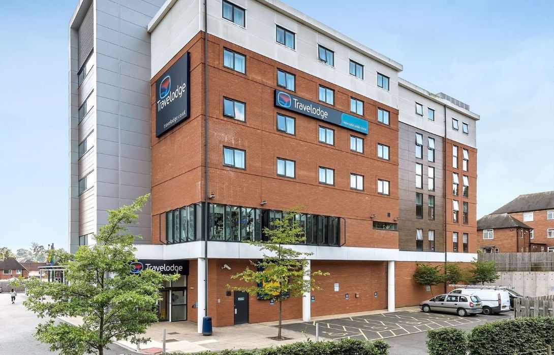 Hotel Travelodge Newcastle Under Lyme Central Great Prices At Hotel Info The travelodge hotel in downtown chicago is a perfect spot to spend a short vacation or business browse below to find a convenient spot now! hotel travelodge newcastle under lyme