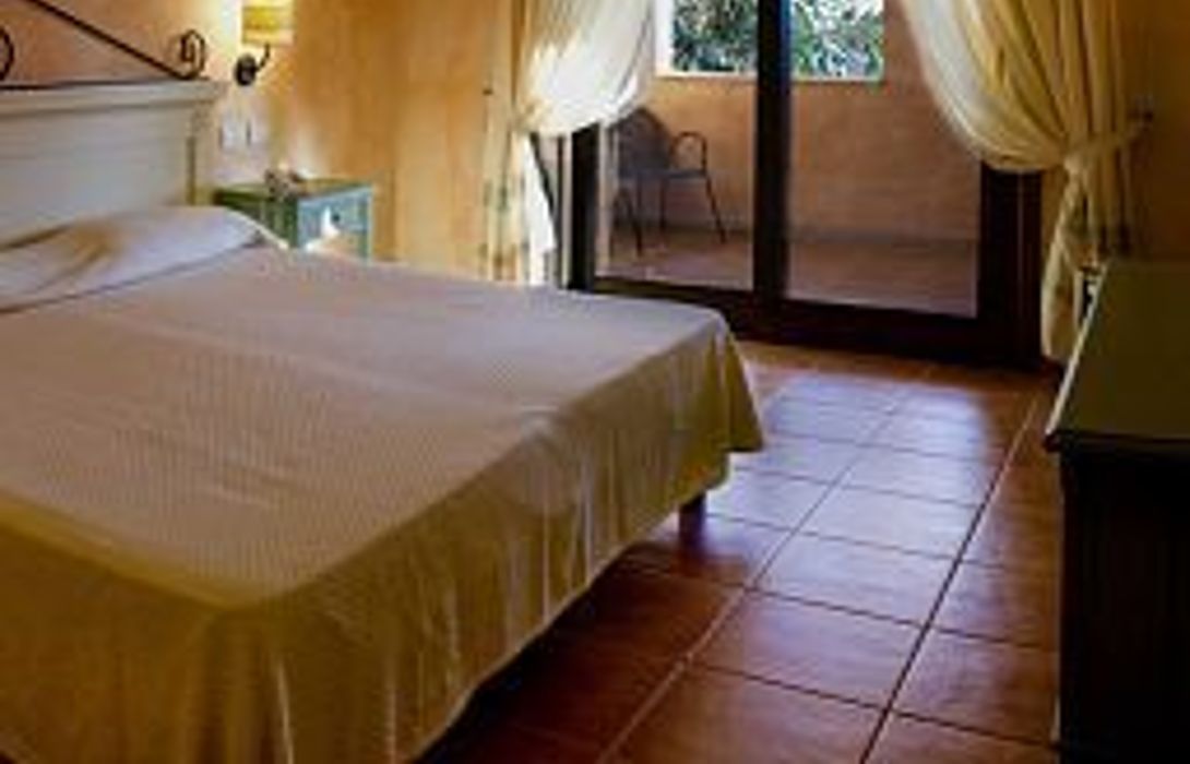Lantana Resort Hotel Apartments In Pula Hotel De