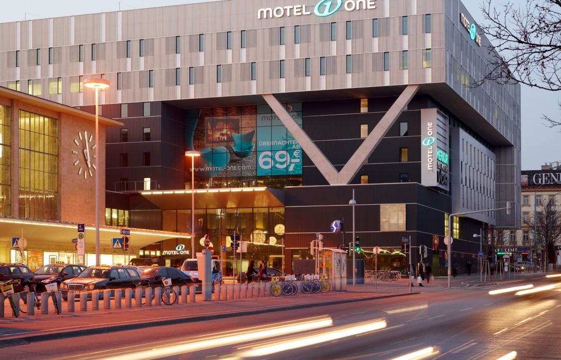 Motel One Westbahnhof In Wien Hotel De