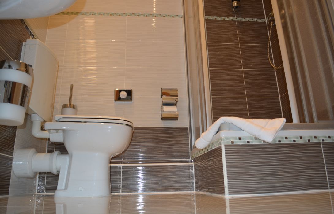 B D Hotel Hanover Great Prices At Hotel Info