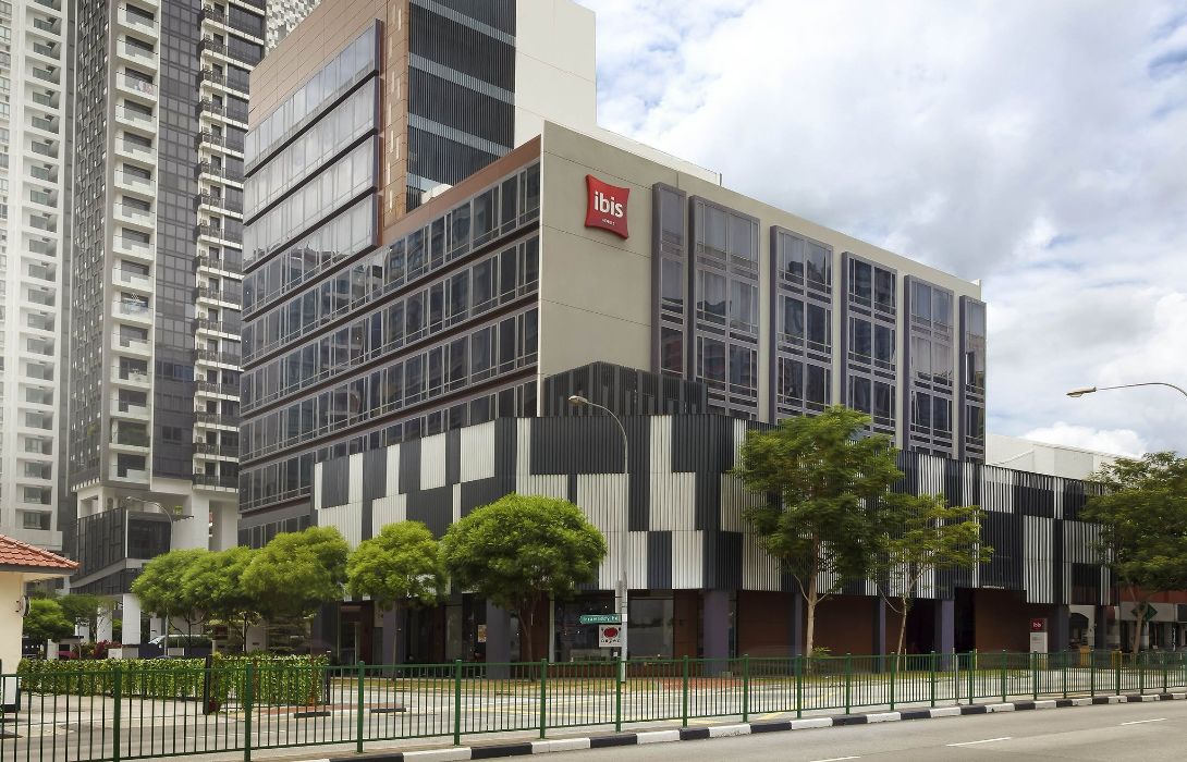 Hotel Ibis Singapore Novena Great Prices At Hotel Info