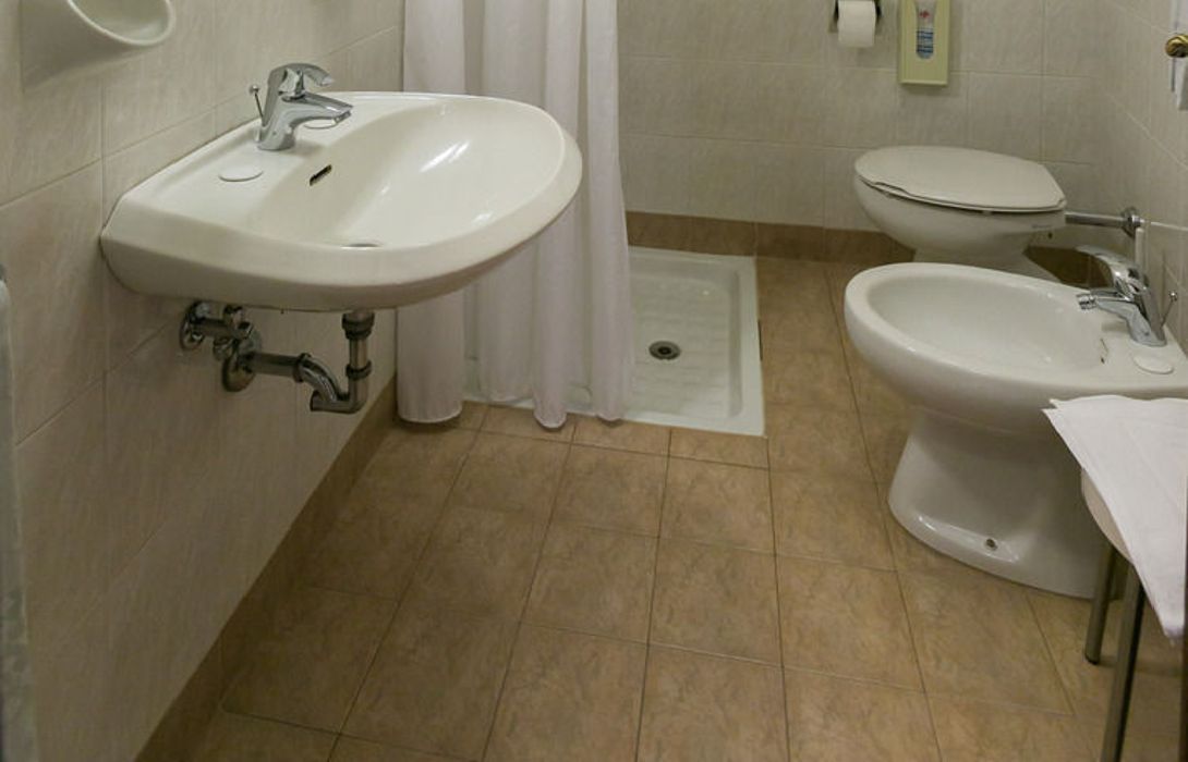 Hotel Casa Del Pellegrino Padua Great Prices At Hotel Info