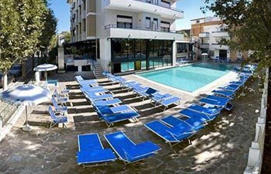 Hotel Queen Mary Cattolica Great Prices At Hotel Info