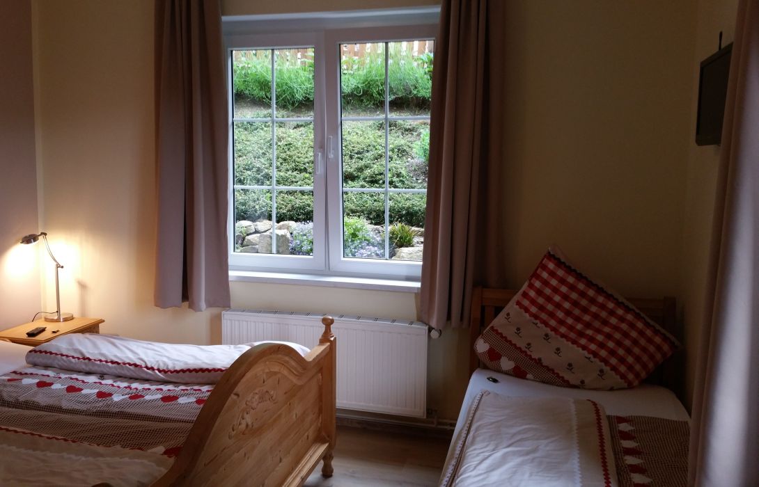 Haus Sonneneck Hotel Garni Thale Great Prices At Hotel Info