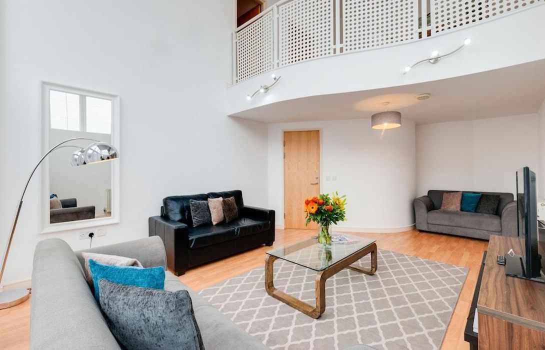 Hotel Base Serviced Apartments The Docks In Liverpool Hotel