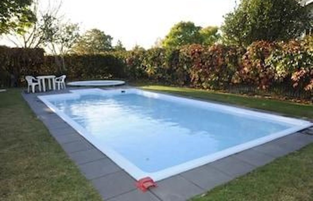 Ascot Lodge Motel Hamilton Great Prices At Hotel Info Hydroslide (atleast 1 meter tall ) $5.00 per hour plus general admission (customers must be 10 years or older to ride the speedslide).