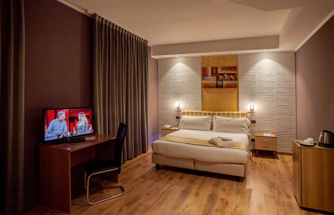 Fly Hotel Assemini Hotel Info