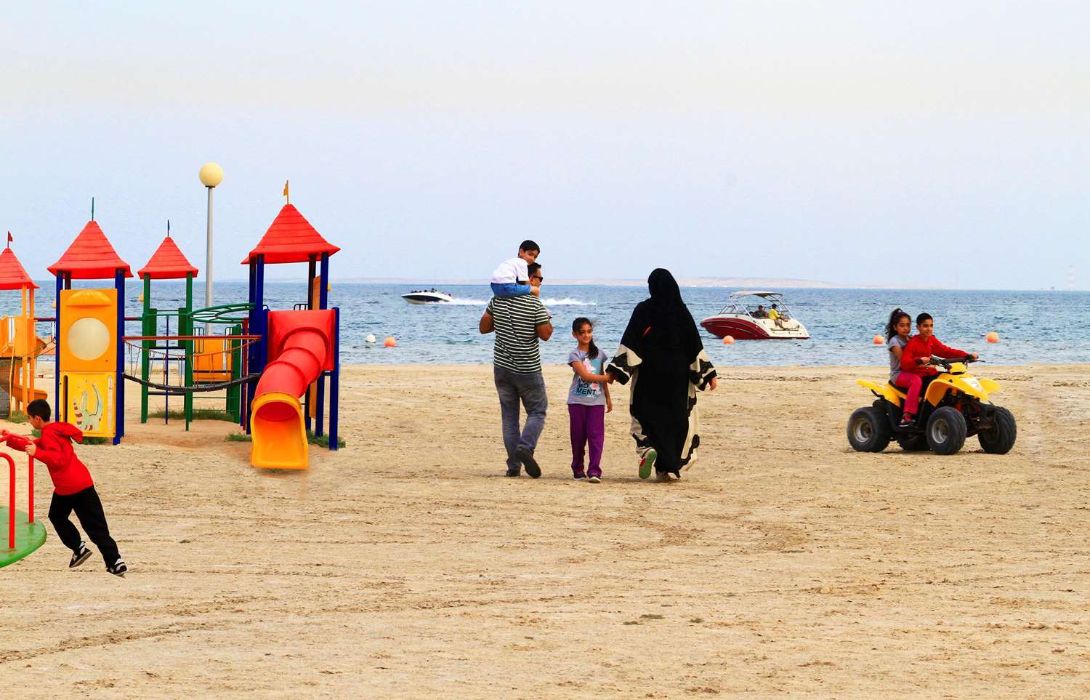 Hotel Dana Beach Resort Dana Beach Resort Al Khobar Great Prices At Hotel Info