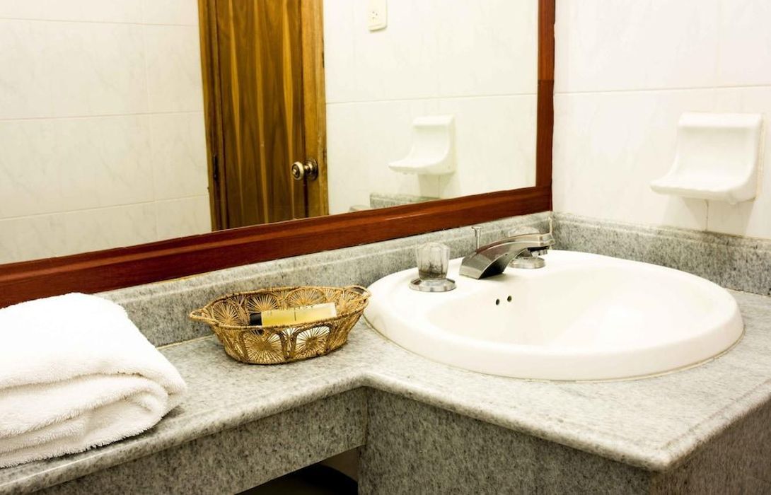 hotel hotel prado 72 en barranquilla