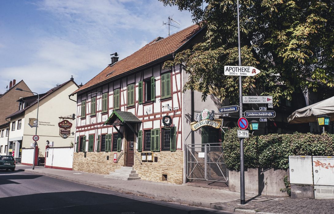 Hotel Zum Lowen Gasthaus In Frankfurt Am Main Hotel De