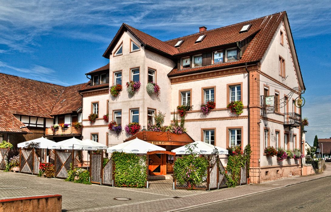Hotel Blume Gasthaus in Willstätt – HOTEL DE