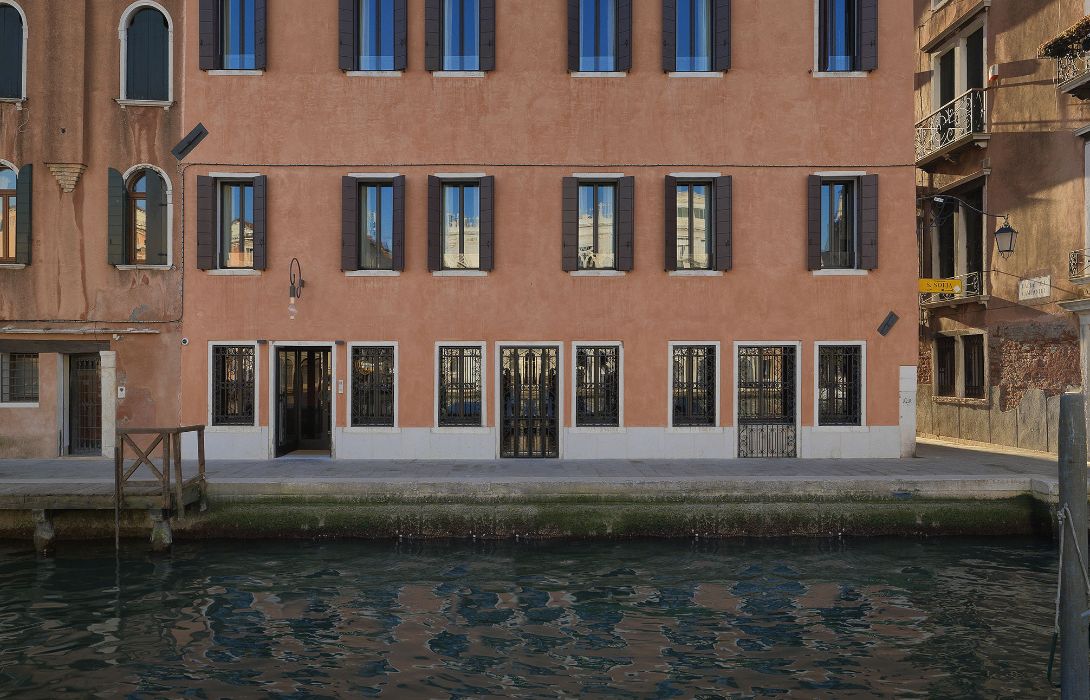 Hotel L'Orologio - Venice – Great prices at HOTEL INFO