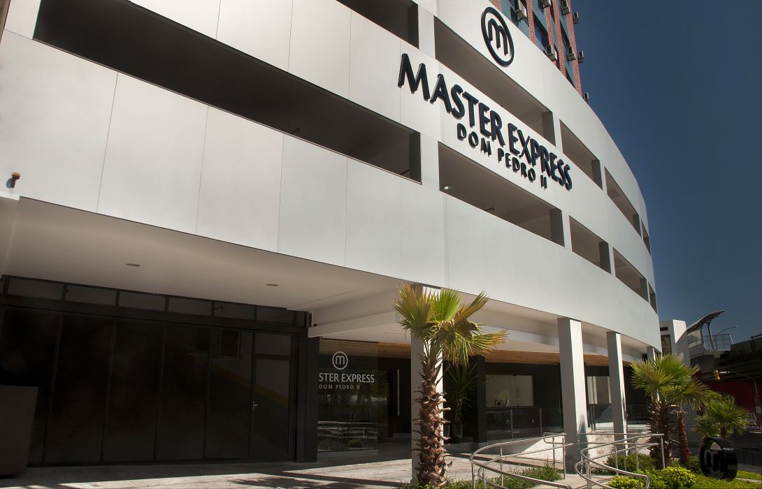 Hotel Master Express Dom Pedro Ii In Porto Alegre Hotel De