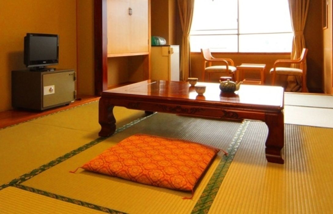 Ryokan Hotel Uzuraya In Chikuma Shi Great Prices At Hotel - 